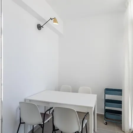 Glorieta Apartment *